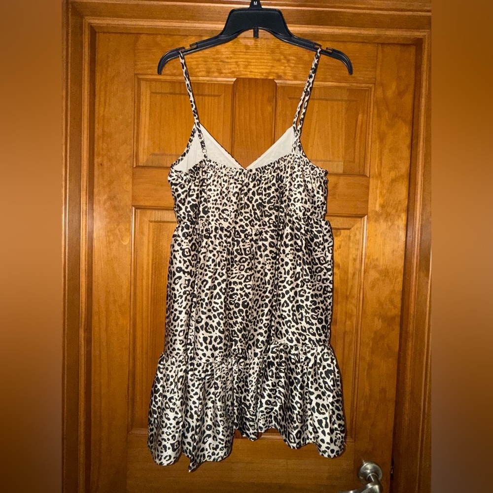 Entro Leopard Print Mini Dress - Picture 4 of 6